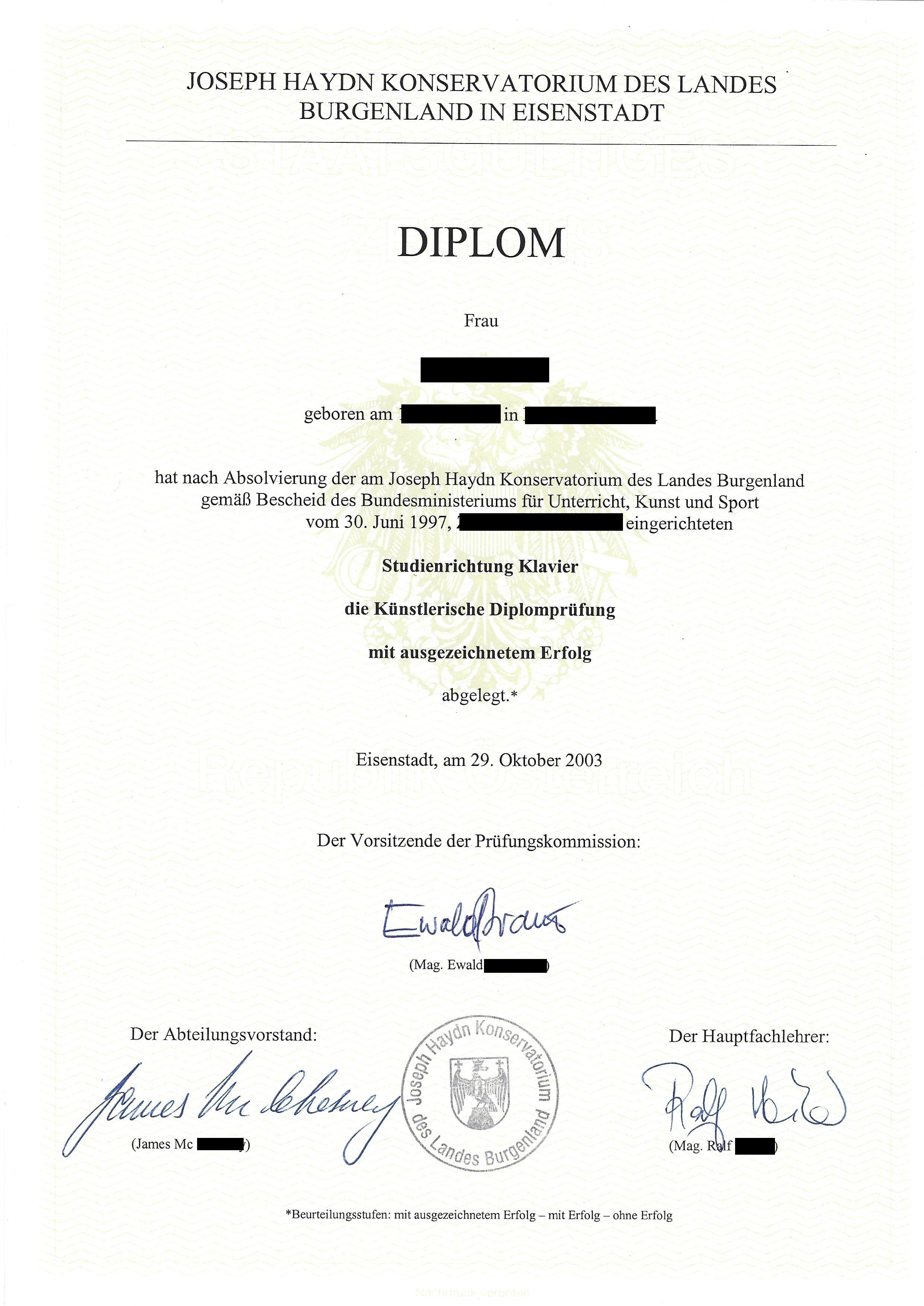 Sample diploma from Austria Sample diploma from Austria